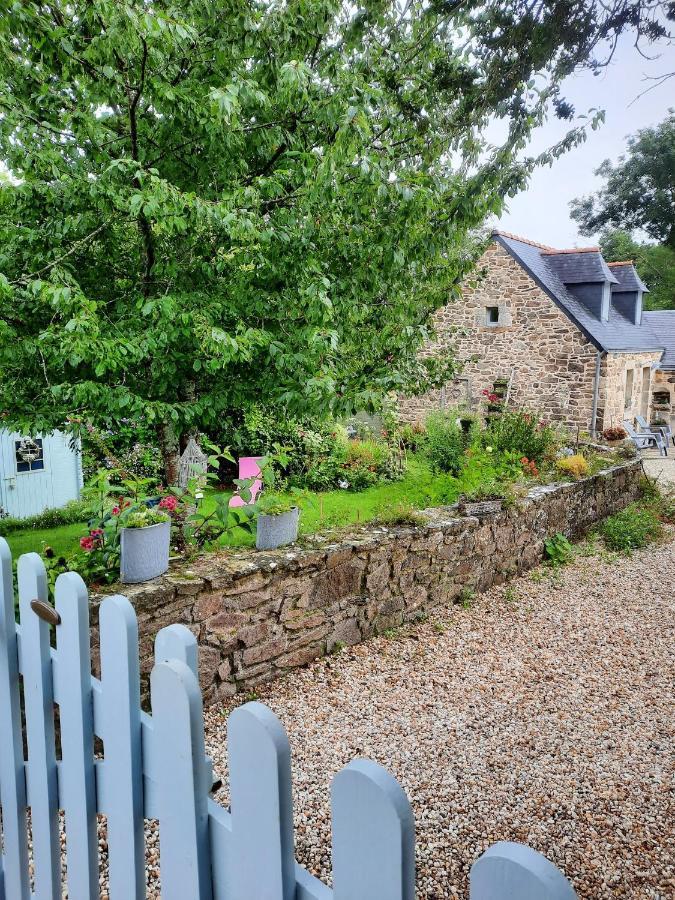 Maison Accueillante A Cleden-Cap-Sizun Avec Jardin Clos Esterno foto